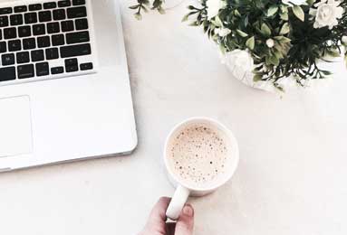 爱奇艺体育直播-利物浦功勋主帅霍利尔逝世 足坛悼念：晚安，老板