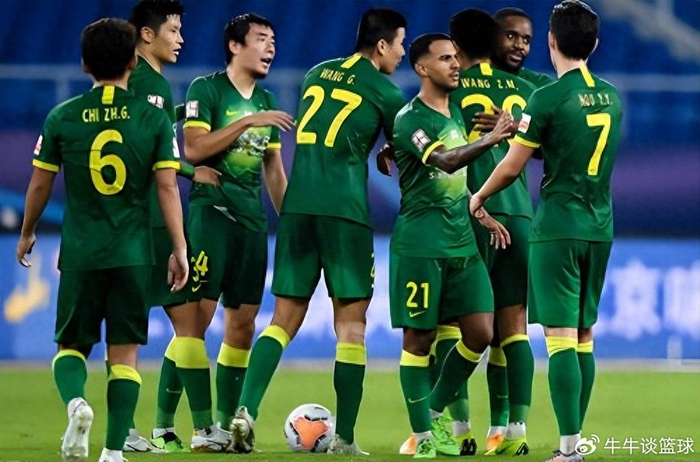 国安新外援仅仅用一场比赛就征服球迷，超级杯表现不俗，赢得点赞|北京国安|达万|恩科洛洛|蒙哥马利|张玉宁_新浪体育_新浪新闻