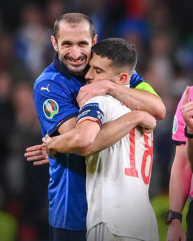 爱奇艺体育官方下载入口-【人物】以压力为食的基耶利尼，如何笑出强大？